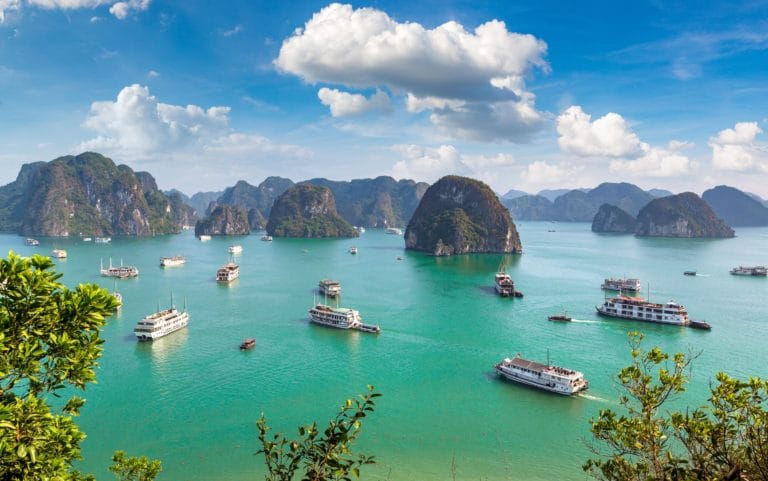 Vietnam Halong Bay